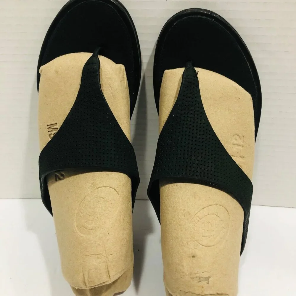FitFlop Banda Sandals Women 6 Black‎ Leather Perforated Thong Shoe Whimsigoth